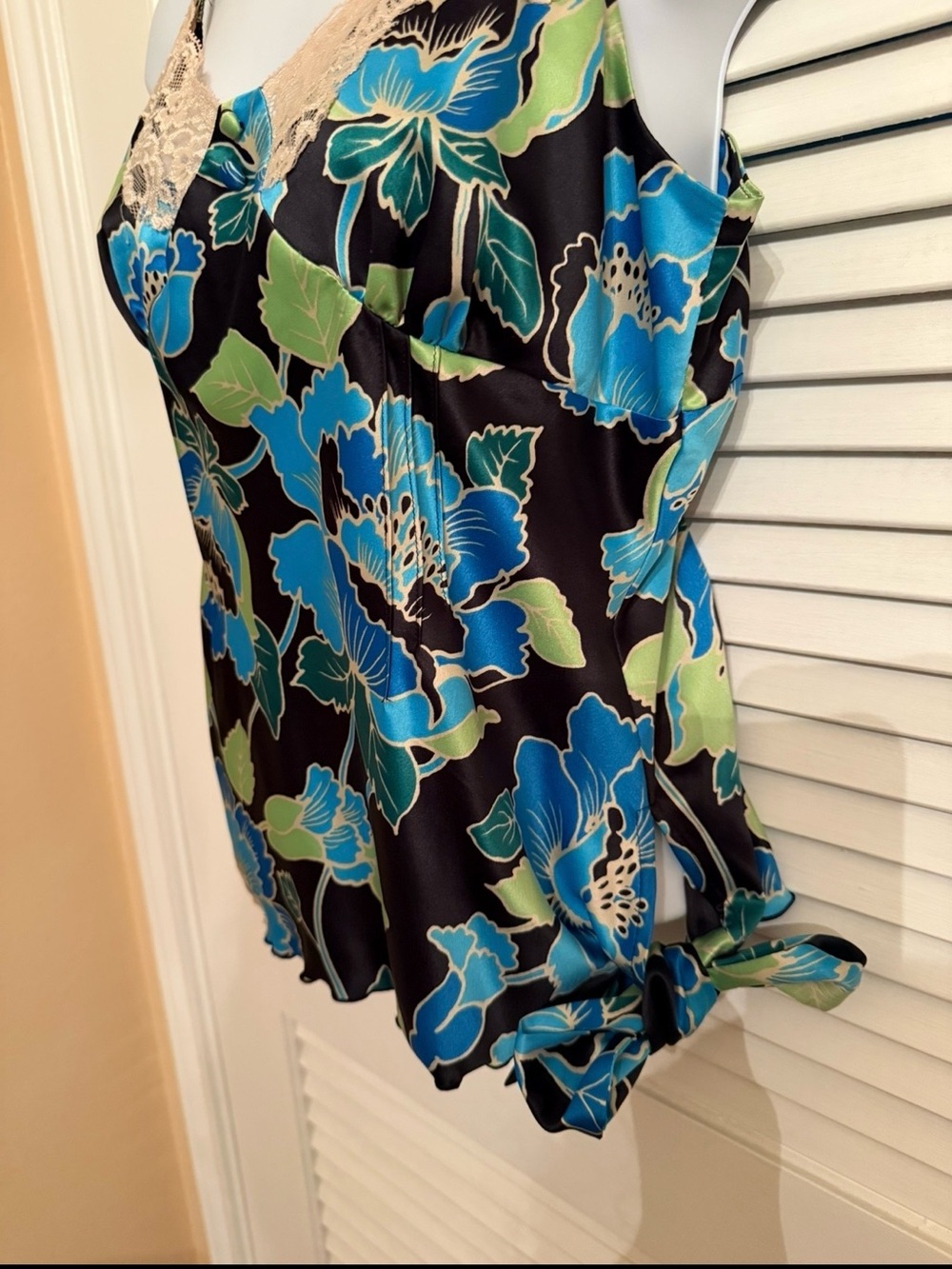 Vtg. Y2KMixIt Floral Top size Medium - Picture 2 of 6